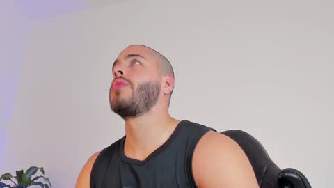 Snapshot of devoncollins chatting on 12-27-24, 01:43 Devon Collins Independent model online show from 12-27-24, 01:43