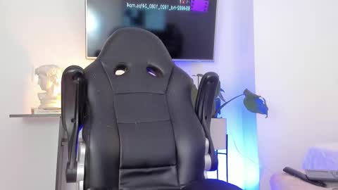 Snapshot of devoncollins chatting on 09-20-25, 03:46 Devon Collins Independent model online show from 09-20-25, 03:46