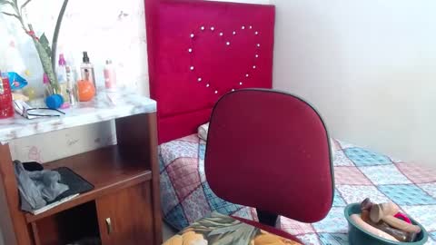 Snapshot of devorasexy2 chatting on 10-07-25, 09:01 Devora.. online show from 10-07-25, 09:01