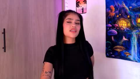 Sara 3 online show from 11-16-25, 08:58