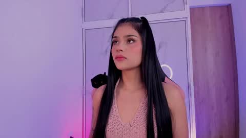 Sara 3 online show from 04-12-26, 08:14