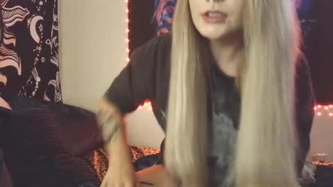 devyn winter online show from 03-30-26, 05:25