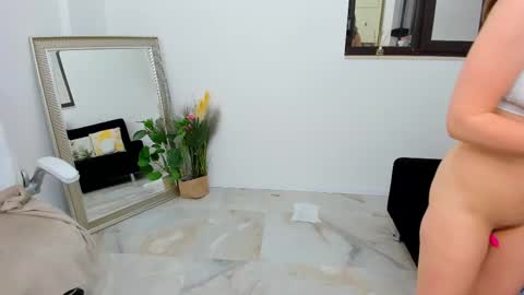 Snapshot of deya_divine chatting on 03-11-25, 01:37 Deya online show from 03-11-25, 01:37