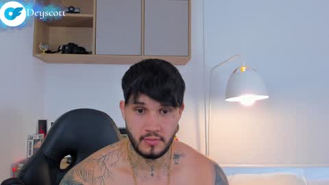 JULIAN online show from 01-17-25, 09:06