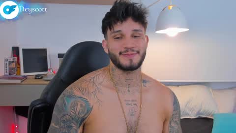 JULIAN online show from 01-18-25, 03:20