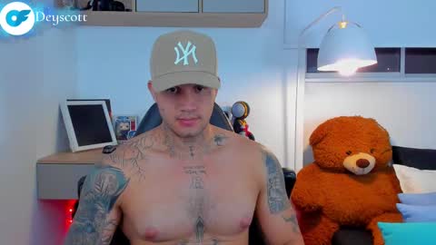 JULIAN online show from 02-15-25, 11:36