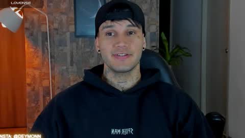 JULIAN online show from 02-22-26, 02:02