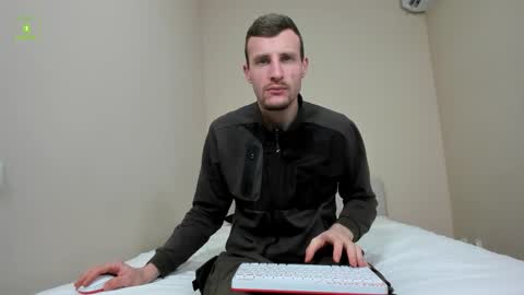 Snapshot of deymond_russo chatting on 02-19-26, 08:10 deymond_russo online show from 02-19-26, 08:10