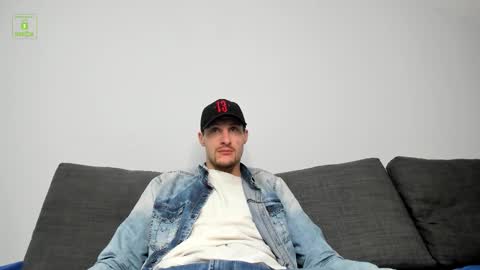 Snapshot of deymond_russo chatting on 02-22-26, 05:22 deymond_russo online show from 02-22-26, 05:22