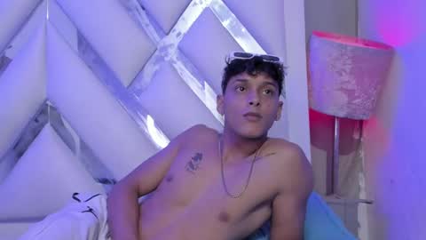 Deyvis Taylor7 online show from 12-10-24, 07:37