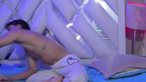 Deyvis Taylor7 online show from 12-10-24, 10:38