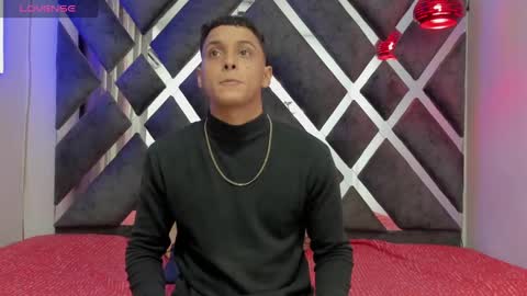 Deyvis Taylor7 online show from 12-16-24, 03:30