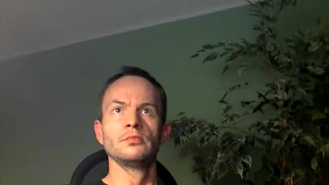 dezibel83 online show from 12-08-24, 10:47