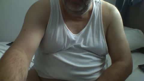 Snapshot of dgdgn chatting on 11-15-25, 12:34 dgdgn online show from 11-15-25, 12:34