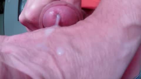 dh775638 online show from 11-19-25, 05:57