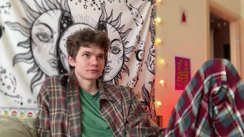 Di Alex online show from 02-13-25, 10:34