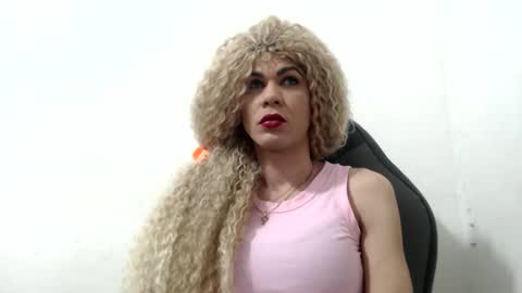 Snapshot of diabla_sexy22cm chatting on 10-20-25, 09:54 diabla_sexy22cm online show from 10-20-25, 09:54