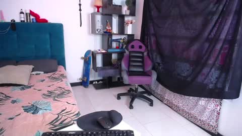 D I A B L A online show from 01-25-25, 03:41