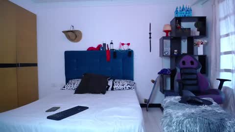 D I A B L A online show from 02-03-25, 08:24