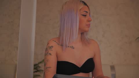 Thea online show from 02-22-26, 03:10