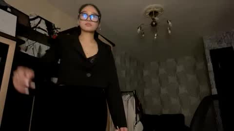 Snapshot of diamondtraverse chatting on 02-12-26, 02:12 Julia online show from 02-12-26, 02:12