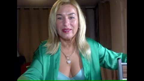 diana583578 online show from 11-11-25, 05:13