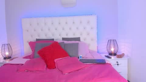 Diana Tamayo online show from 11-27-25, 09:17