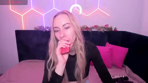 Diana  online show from 12-29-24, 01:56