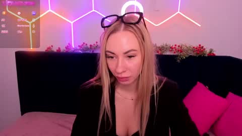 Diana  online show from 01-13-25, 04:50