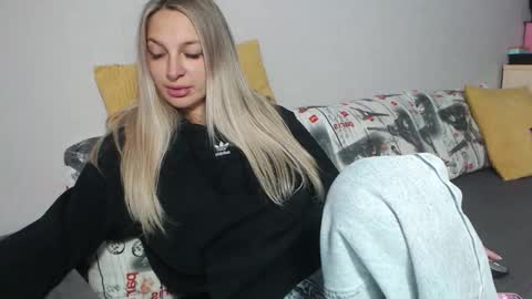 Snapshot of diana_lambert chatting on 11-05-25, 08:58 diana_lambert online show from 11-05-25, 08:58