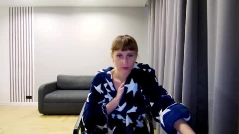 Snapshot of diana_meridor chatting on 12-28-24, 06:39 diana_meridor online show from 12-28-24, 06:39