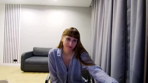 Snapshot of diana_meridor chatting on 02-05-25, 01:04 diana_meridor online show from 02-05-25, 01:04