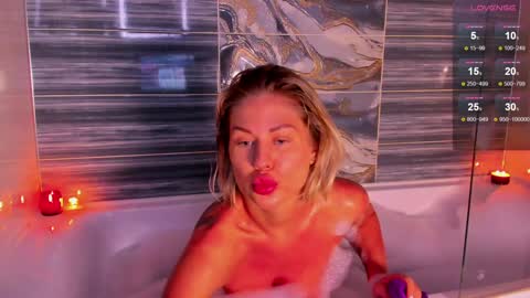 Diana online show from 01-24-25, 05:53