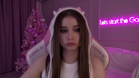 Diana online show from 12-28-24, 11:37