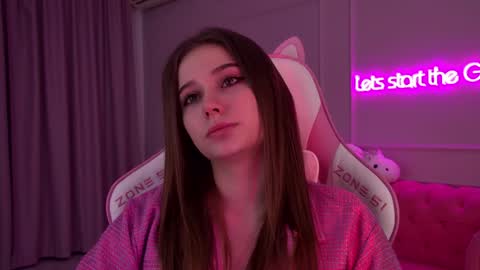 Diana online show from 01-28-25, 06:17