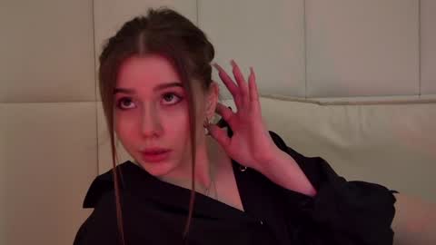 Diana online show from 02-04-25, 10:34