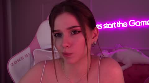 Diana online show from 02-07-25, 01:36