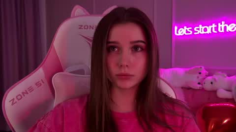 Diana online show from 02-17-25, 12:32