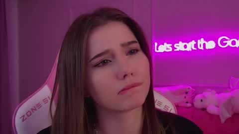 Diana online show from 03-05-25, 02:14