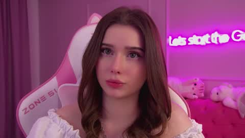 Diana online show from 03-07-25, 03:19