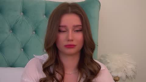 Diana online show from 09-12-25, 06:52