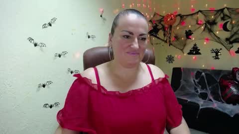 Diana online show from 10-22-25, 05:41