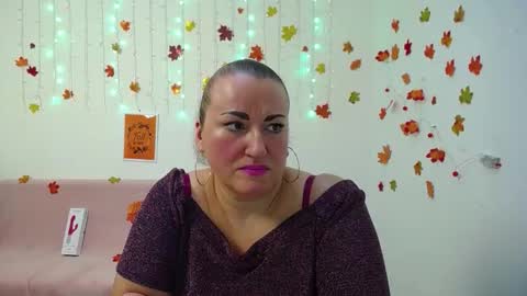 Diana online show from 11-25-25, 06:46