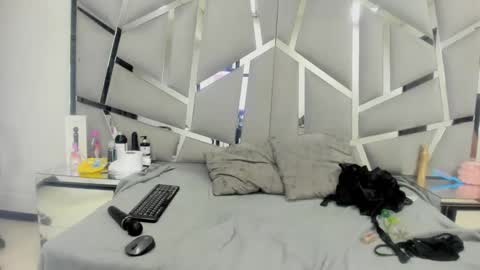 dianarous online show from 01-15-25, 09:24