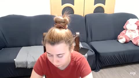 dianasmiey7 online show from 01-23-25, 10:54