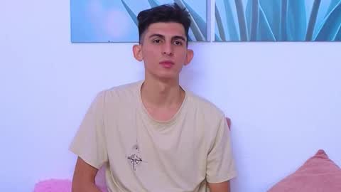 Ana  Leo online show from 12-05-25, 02:36