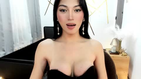 Kianna online show from 02-09-25, 03:32