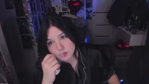 diasporaaa online show from 10-17-25, 01:53