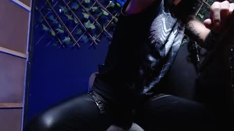 DICAPRIO online show from 12-04-25, 05:17