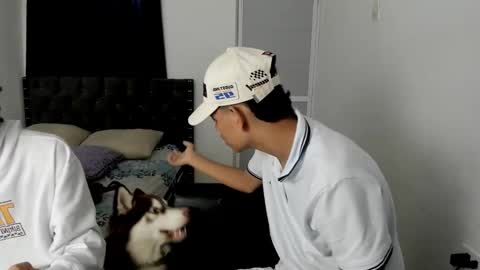 Snapshot of dick_master17 chatting on 12-02-25, 12:10 dick online show from 12-02-25, 12:10